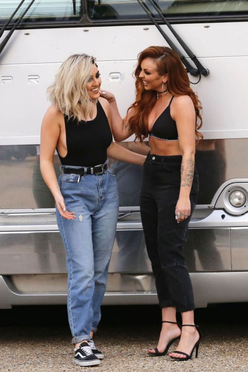 Little Mix Leaves Their Tour Bus in New Orleans 4