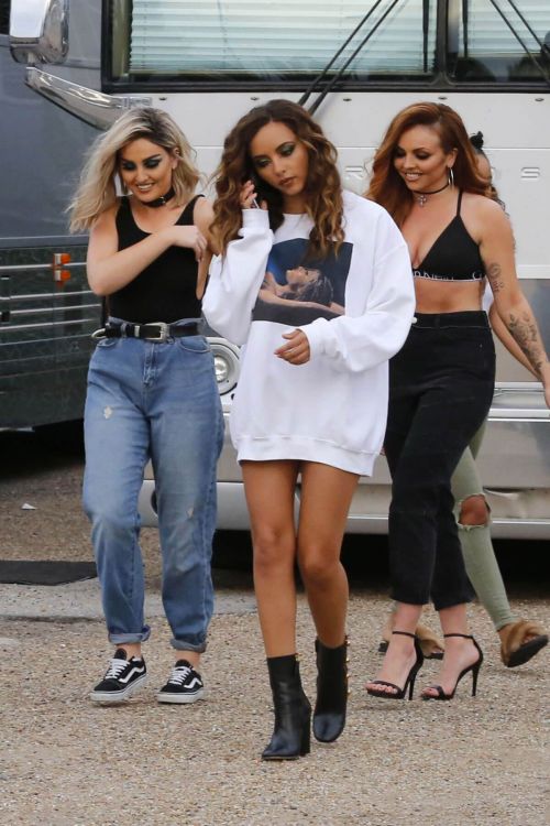Little Mix Leaves Their Tour Bus in New Orleans 12