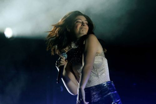 Lorde Performs at 2017 Coachella Valley Music and Arts Festival in Indio 13