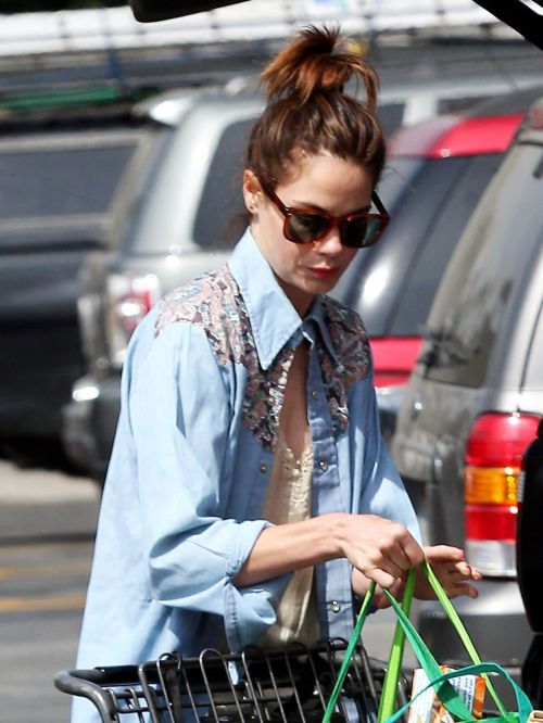 Michelle Monaghan Stills Out Shopping in Los Angeles 4
