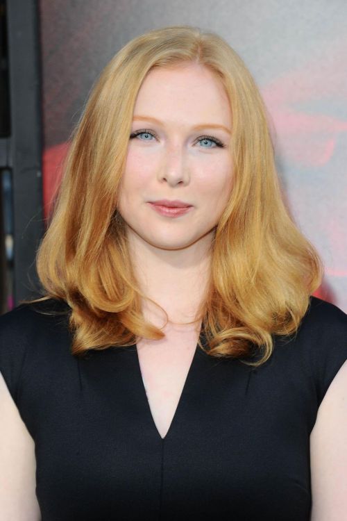 Molly Quinn Stills at Unforgettable Premiere in Los Angeles 5