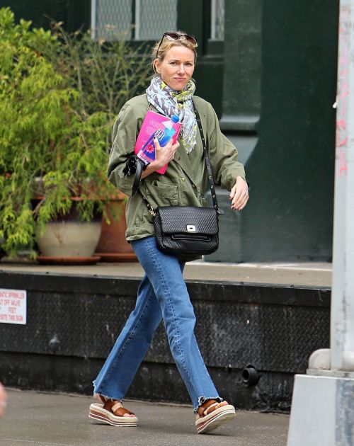 Naomi Watts Stills Out and About in New York 5