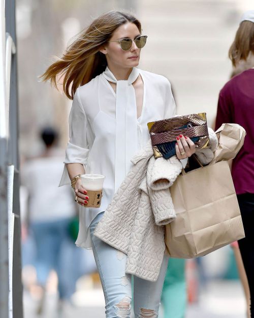 Olivia Palermo Stills in Ripped Jeans Out in New York 6