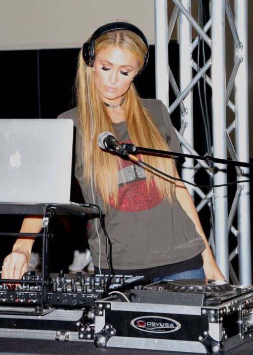 Paris Hilton Stills at DJ Set at Equinox in Los Angeles 1