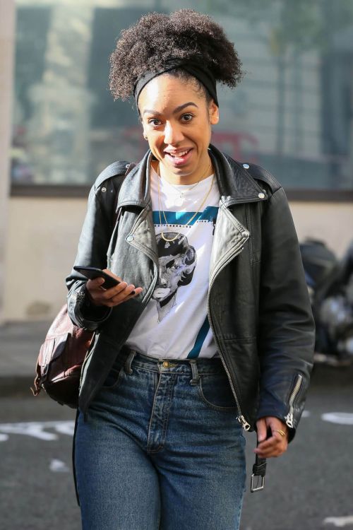 Pearl Mackie Stills at BBC Radio 2 Studios in London 3