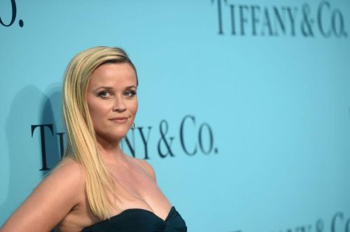 Reese Witherspoon at Tiffany & Co. 2017 Blue Book Collection Gala in New York 7