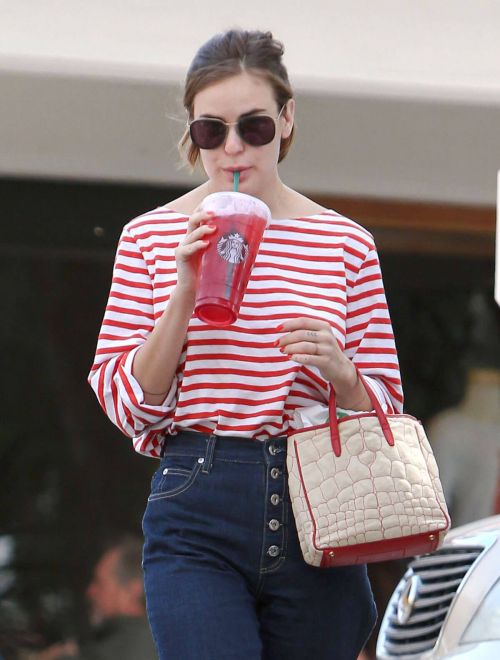 Tallulah Belle Willis at a Starbucks in Bel-Air Images 9