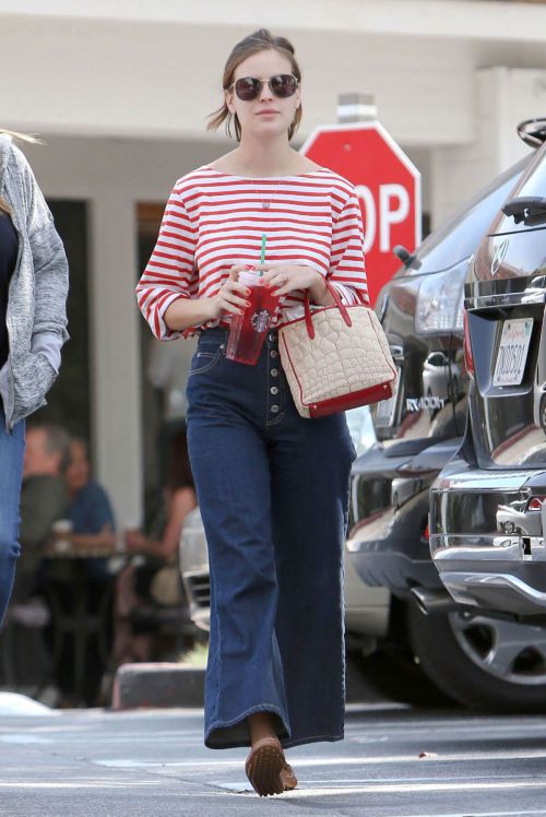 Tallulah Belle Willis at a Starbucks in Bel-Air Images 12