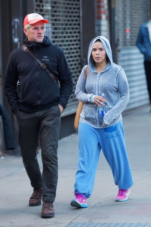 America Ferrera Out in New York 5