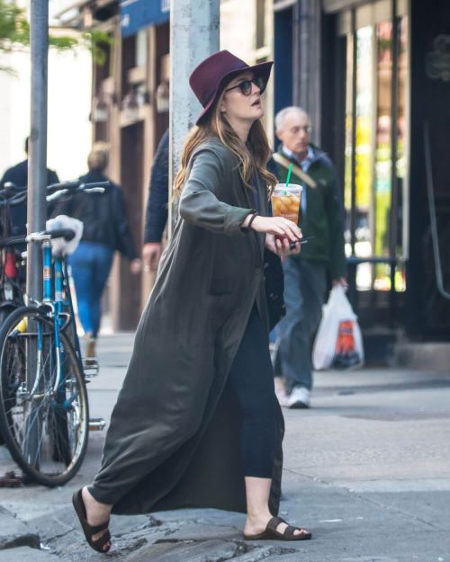 Drew Barrymore Out and About in New York 1