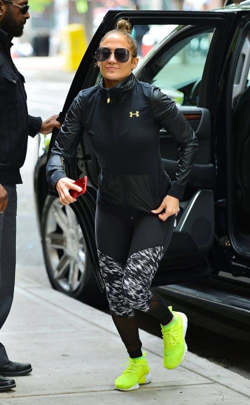 Jennifer Lopez Arrives at a Gym in New York 4