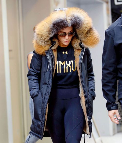 Jennifer Lopez Out in New York City 7