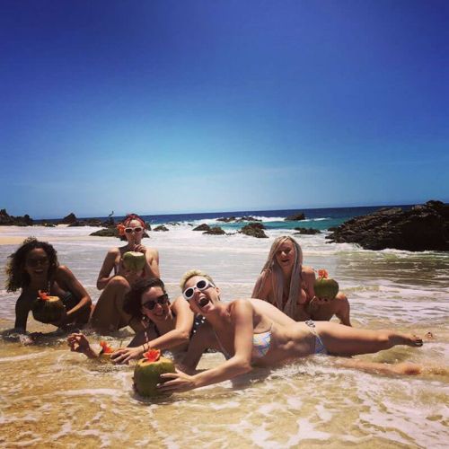 Katy Perry with Friends in Bikinis on Vacation in Cabo San Lucas, May 2017 Instagram Pictures 1