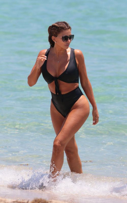 Larsa Pippen in Bikini at a Beach in Miami 25
