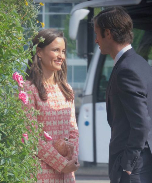 Pippa Middleton Leaves Church Service in London 4