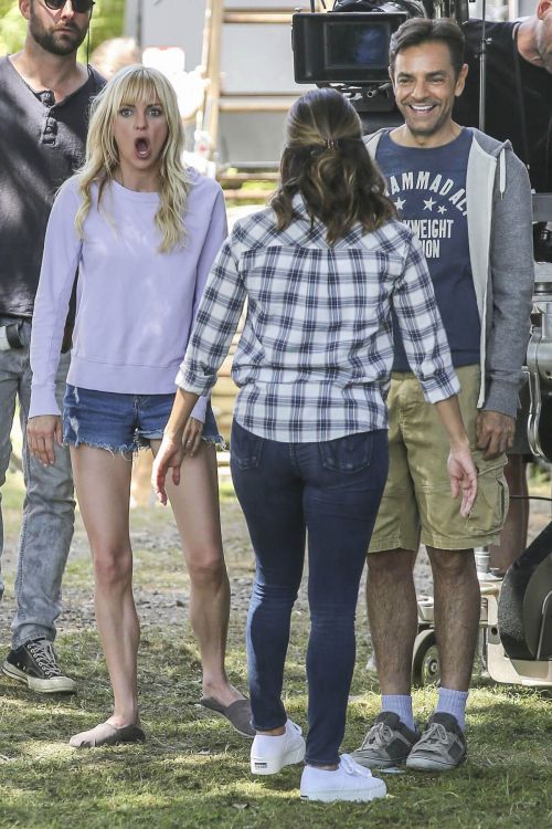 Anna Faris on the Set of Overboard in Vancouver 15