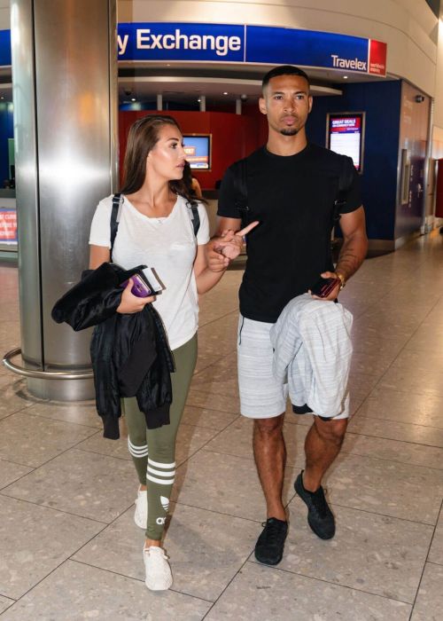 Chloe Goodman at Heathrow Airport in London 1