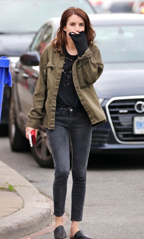 Emma Roberts on the Set of Little Italy in Toronto 4