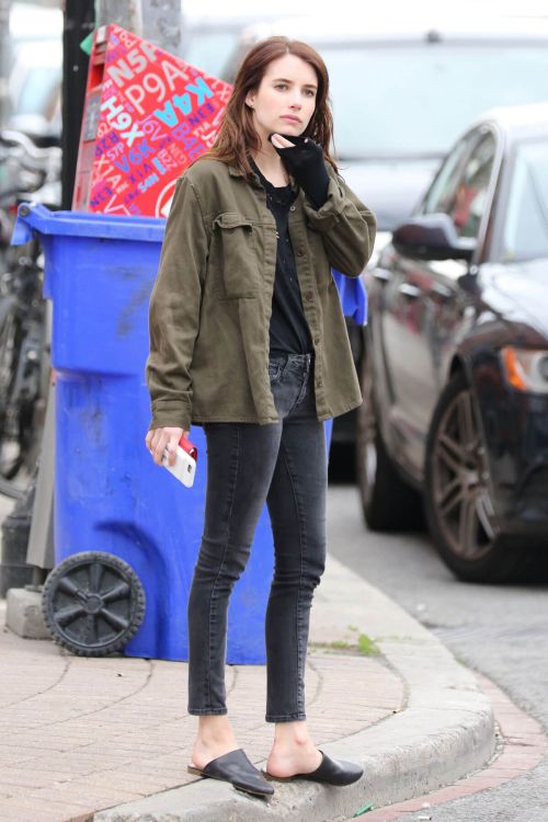 Emma Roberts on the Set of Little Italy in Toronto 5