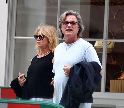 Goldie Hawn and Kurt Russell Out and About in London 10