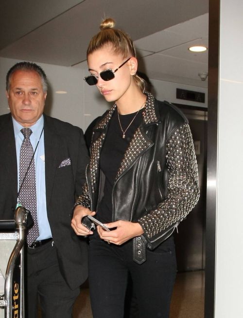 Hailey Baldwin at LAX Airport in Los Angeles 5