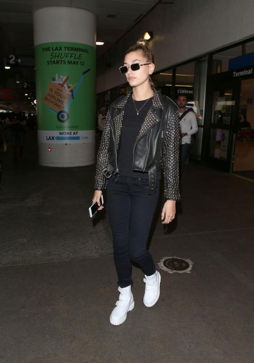 Hailey Baldwin at LAX Airport in Los Angeles 7