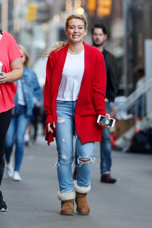 Hilary Duff Arrives on the Set of Younger in New York 1