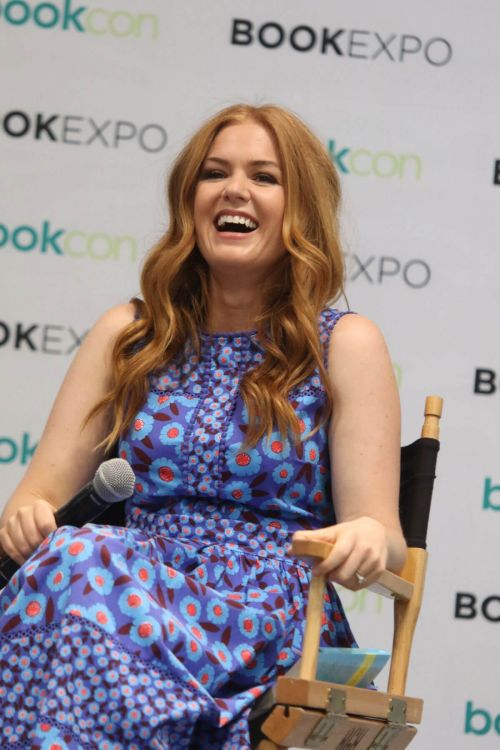 Isla Fisher at Book Expo at Javitz Center in New York 11