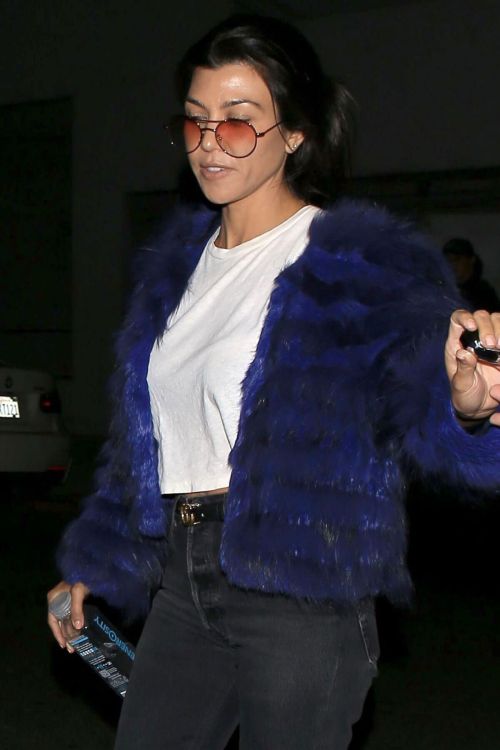 Kourtney Kardashian Stills Leaves a Church in Los Angeles