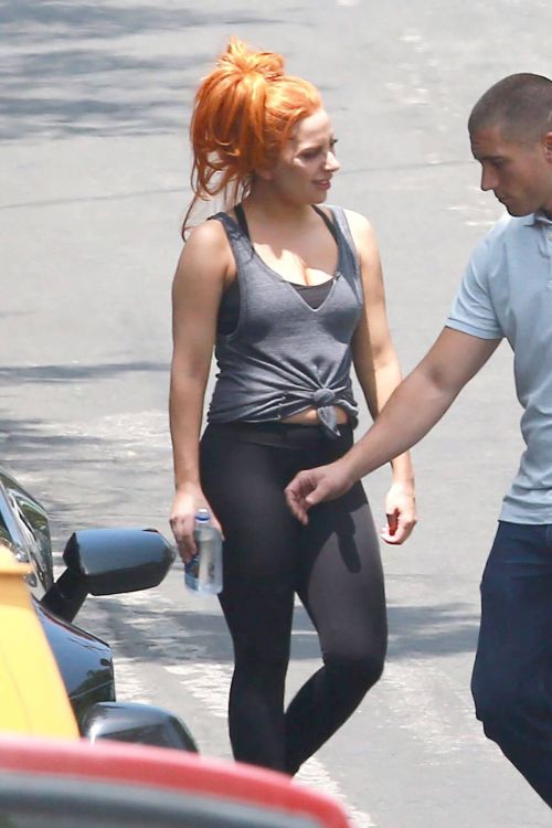 Lady Gaga on the Set of A Star is Born in Silver Lake 5