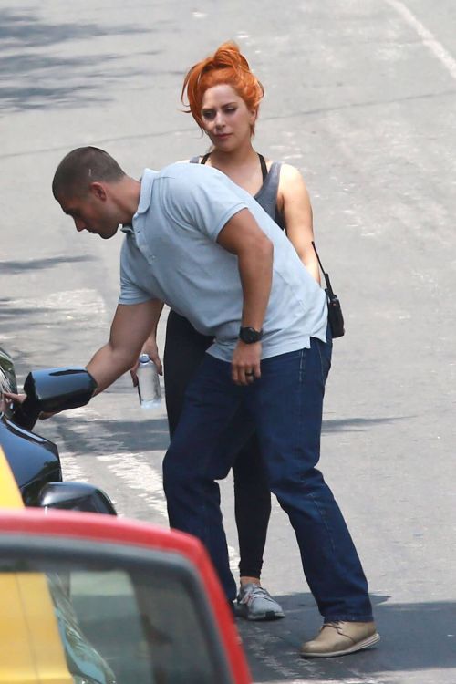 Lady Gaga on the Set of A Star is Born in Silver Lake 9