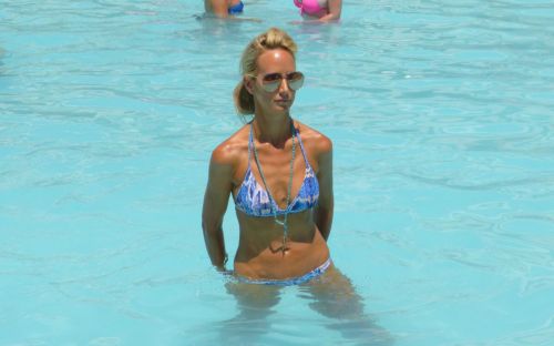 Lady Victoria Hervey in Bikini at a Pool in Palm Springs 12