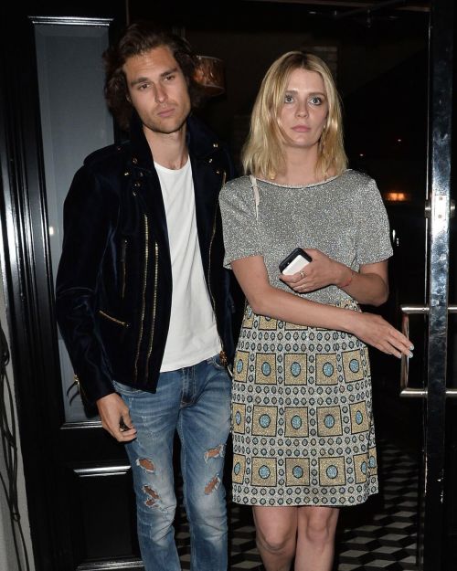 Mischa Barton Leaves Craig