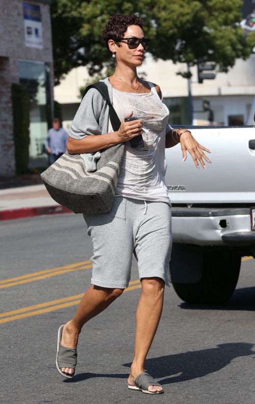 Nicole Murphy Out for Shopping in West Hollywood 3