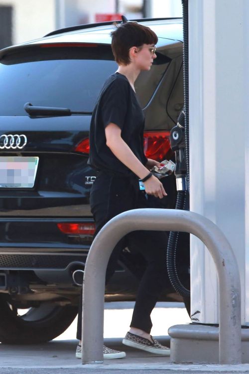 Rooney Mara Out and About in West Hollywood 7