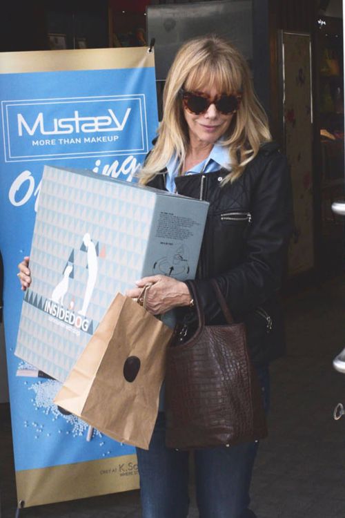 Rosanna Arquette Out for Shopping in Beverly Hills 7