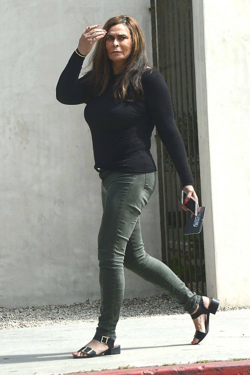 Tina Knowles Out Shopping in Beverly Hills 1