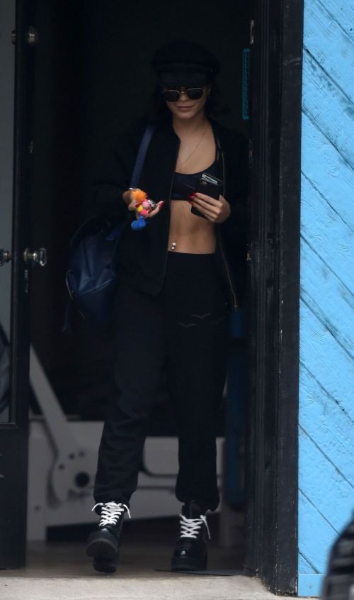 Vanessa Hudgens Leaves a Gym in Los Angeles 1