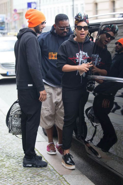 Alicia Keys Stills Leaves Hotel De Rome in Berlin 7