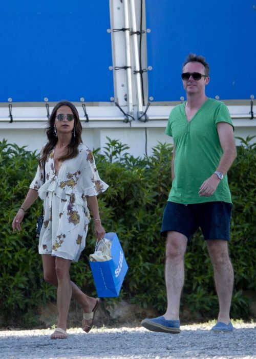 Alicia Vikander and Michael Fassbender Stills out Shopping in Ibiza 3