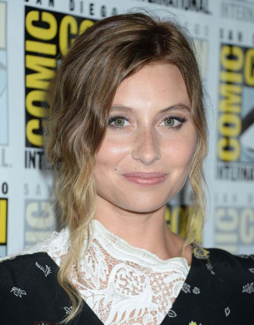 Aly Michalka Stills at Izombie Press Line at Comic-con in San Diego 2