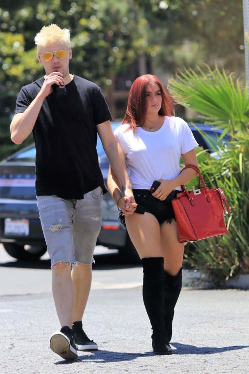 Ariel Winter Stills Out and About in Studio City 6