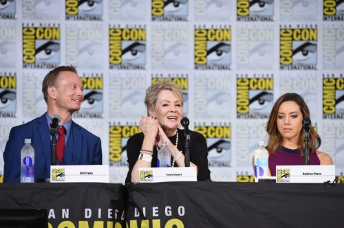 Aubrey Plaza Photos at Legion Panel at Comic-con in San Diego 2