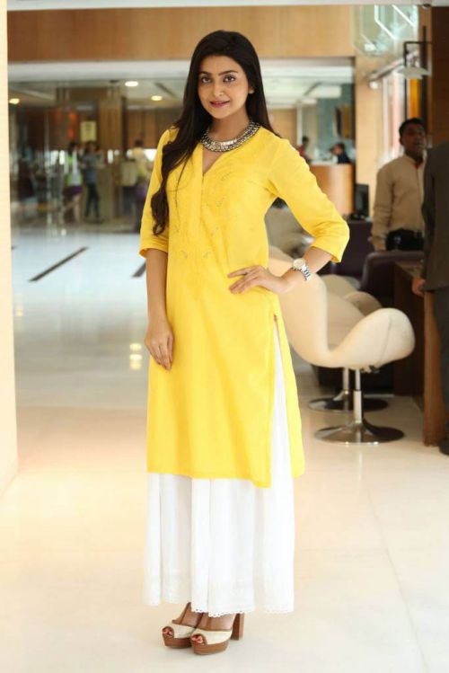 Avantika Photoshoot in Yellow Dress Images 19