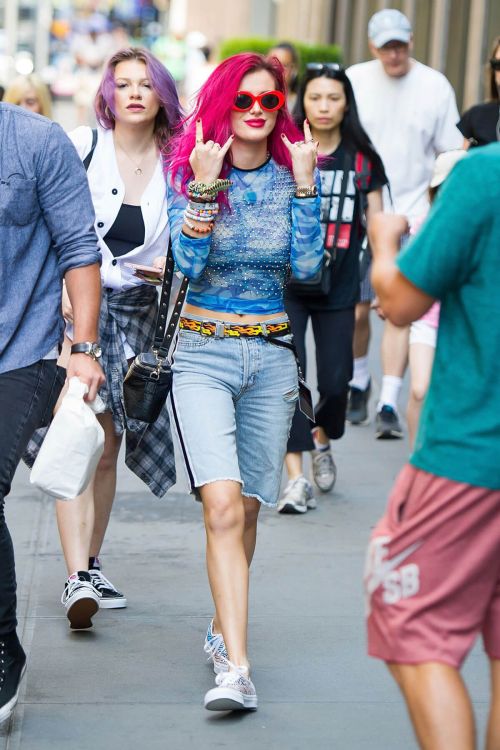 Bella Thorne Stills Out and About in New York 5