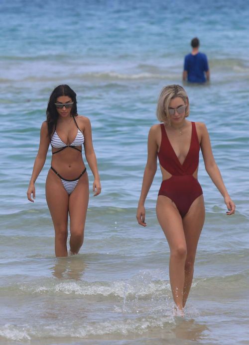 Chantel Jeffries and Sarah Snyder on the Beach in Miami Photos 17