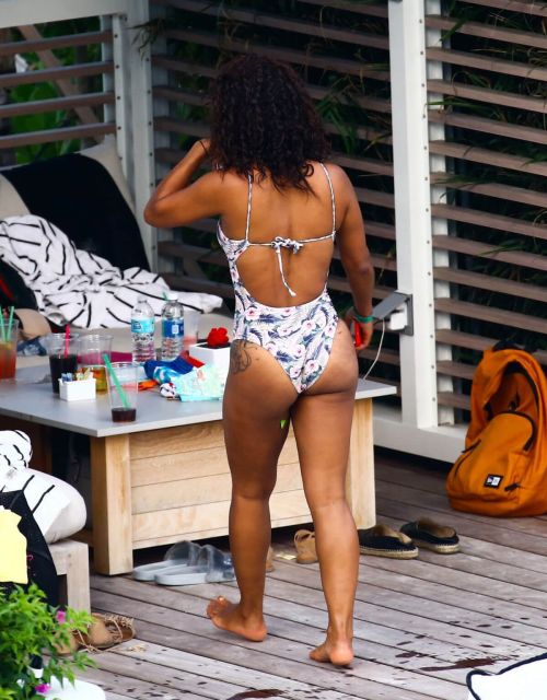 Christina Milian Stills in Swimsuit at Her Hotel in Miami 5