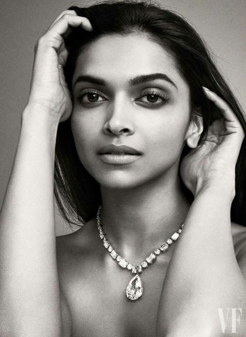 Deepika Padukone Photoshoot for Vanity Fair on Jewellery, August 2017 2
