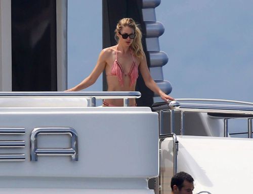 Doutzen Kroes in Bikini on a Yacht in France Photos 1