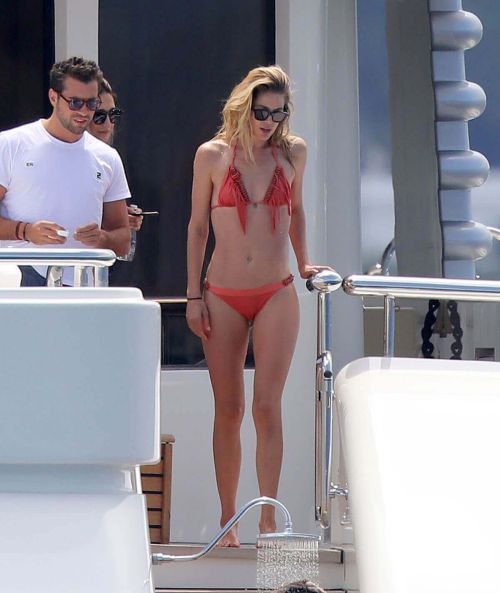 Doutzen Kroes in Bikini on a Yacht in France Photos 9